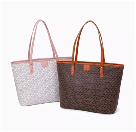 Goyard wanita harga